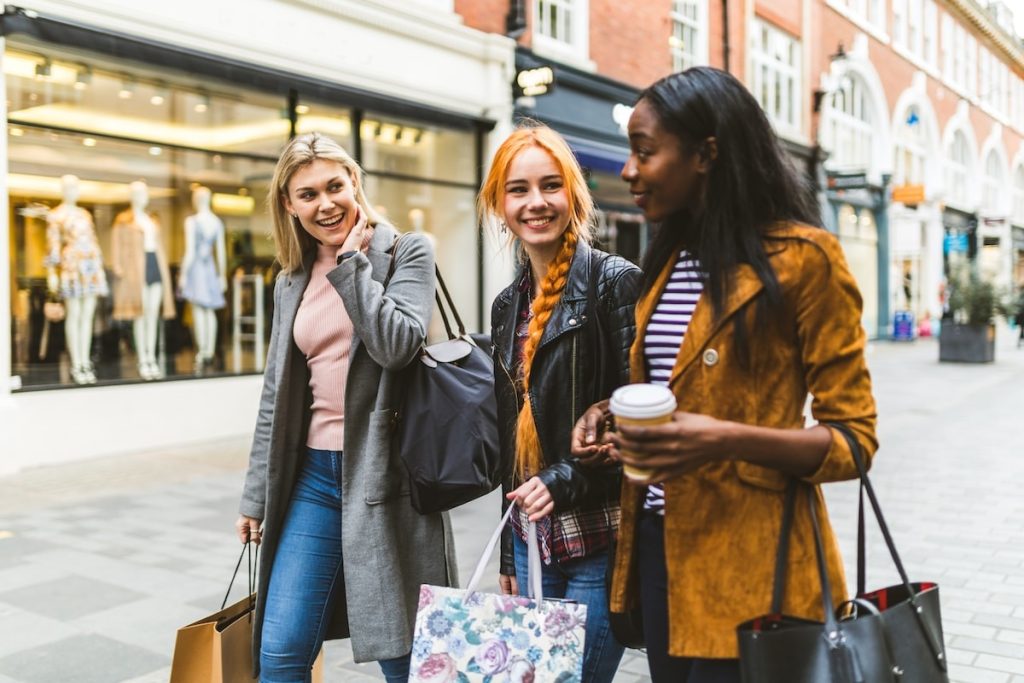 Friends shopping